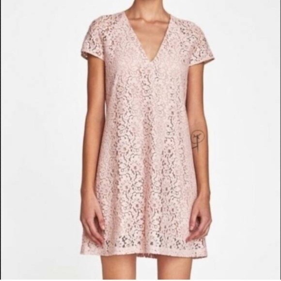 NWOT Zara Lace Overlay Mini Dress Size XS Light Pink Cap Sleeve Fairy - Picture 1 of 15